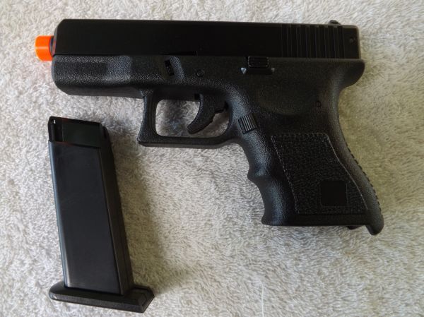 Glock G25